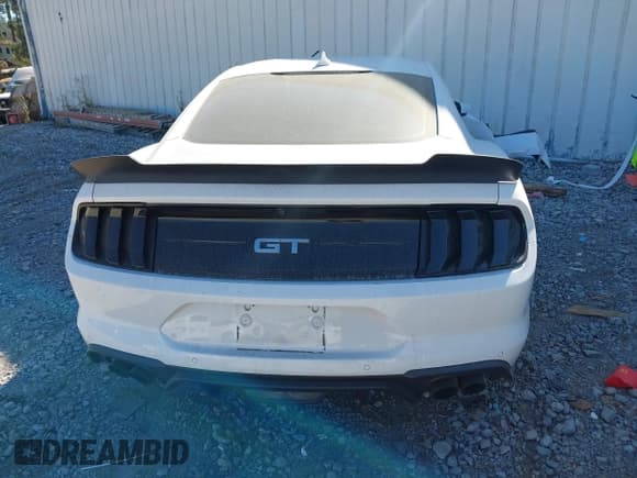 ✅ 2020 Ford Mustang GT • VIN: 1FA6P8CF5L5157752 • Lot: 40629901. Listed on IAAI with 37,450 mi. Free auction sales archive from the USA and detailed vehicle history report at DreamBid. Image 16.