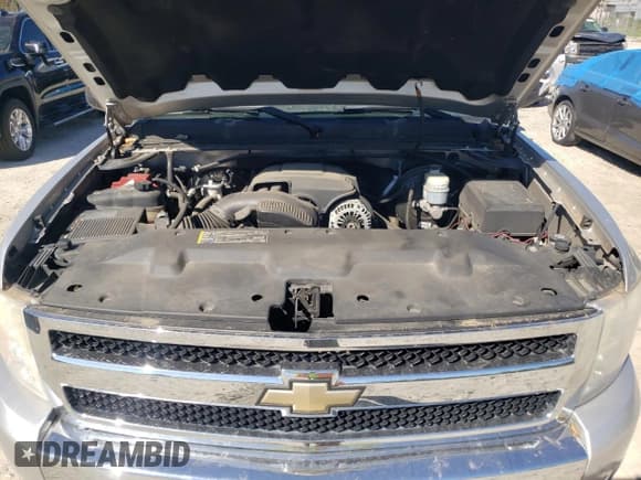 ✅ 2010 Chevrolet Silverado 1500 LT • VIN: 3GCRCSE08AG294263 • Lot: 74963374. Listed on Copart with 76,395 mi. Free auction sales archive from the USA and detailed vehicle history report at DreamBid. Image 11.