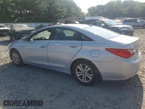 ✅ 2013 Hyundai Sonata GLS • VIN: 5NPEB4AC1DH809791 • Lot: 70776374. Listed on Copart with 158,946 mi. Free auction sales archive from the USA and detailed vehicle history report at DreamBid. Image 2.