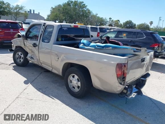 ✅ 2004 Chevrolet Colorado Z85 • VIN: 1GCCS198848145963 • Lot: 39130743. Wystawiony na IAAI z przebiegiem 122 024 mil. Bezpłatny archiwum sprzedaży aukcyjnych z USA i szczegółowy raport historii pojazdu na DreamBid. Zdjęcie 3.