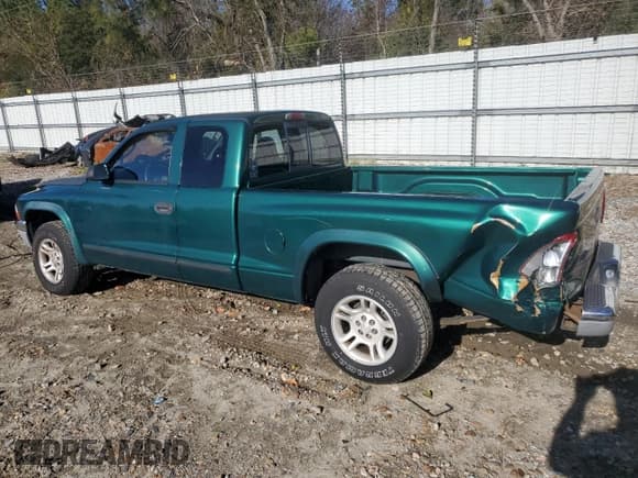 ✅ 2004 Dodge Dakota SLT • VIN: 1D7GL42N24S597352 • Lot: 85659744. Listed on Copart with 140,271 mi. Free auction sales archive from the USA and detailed vehicle history report at DreamBid. Image 2.