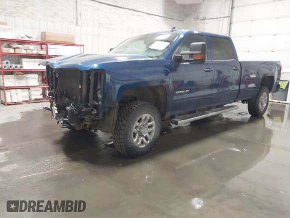 ✅ 2015 Chevrolet Silverado 2500HD LT • VIN: 1GC1KVEG5FF554576 • Lot: 41881108. Listed on IAAI with 59,230 mi. Free auction sales archive from the USA and detailed vehicle history report at DreamBid. Image 17.