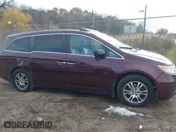 ✅ 2011 Honda Odyssey EX-L • VIN: 5FNRL5H66BB040169 • Лот: 43656959. Опубликован ранее на IAAI с пробегом 222 442 миль. Бесплатный доступ к архиву аукционных продаж из США и подробный отчёт об истории автомобиля на DreamBid. Изображение 13.