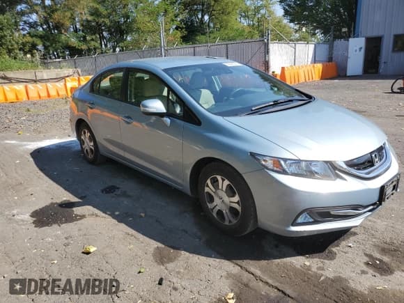 ✅ 2013 Honda Civic • VIN: 19XFB4F2XDE202555 • Лот: 70696525. Опубликован ранее на Copart с пробегом 49 394 миль. Бесплатный доступ к архиву аукционных продаж из США и подробный отчёт об истории автомобиля на DreamBid. Изображение 4.