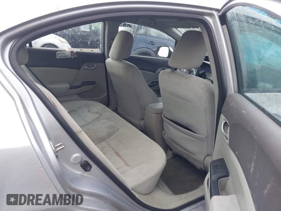 ✅ 2012 Honda Civic LX • VIN: 2HGFB2F55CH525804 • Лот: 43776683. Опубликован ранее на IAAI с пробегом Не указан. Бесплатный доступ к архиву аукционных продаж из США и подробный отчёт об истории автомобиля на DreamBid. Изображение 8.