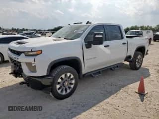 2022 Chevrolet Silverado 2500HD Custom с VIN 1GC4YME71NF130042, выставлен на аукционе Copart как лот 80804145 с пробегом 36 282 миль миль и Списание • Salvage title. История ставок и продаж доступна на DreamBid. Изображение 1.