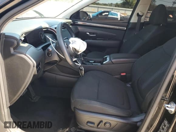 ✅ 2022 Hyundai Tucson SEL • VIN: 5NMJFCAE8NH064678 • Lot: 72090925. Listed on Copart with 61,748 mi. Free auction sales archive from the USA and detailed vehicle history report at DreamBid. Image 7.