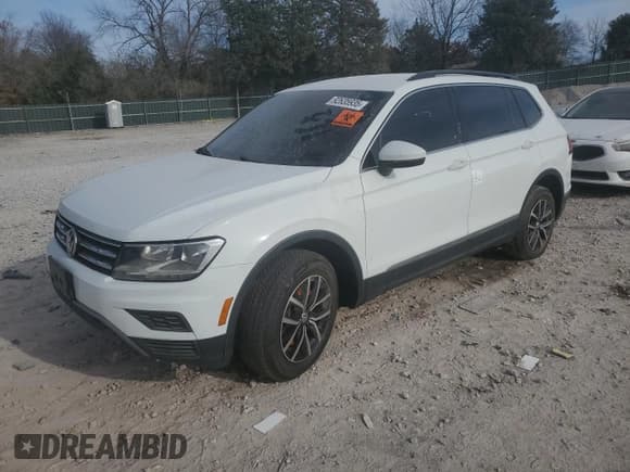 ✅ 2021 Volkswagen Tiguan SE • VIN: 3VV2B7AX2MM003591 • Lot: 92635935. Wystawiony na Copart z przebiegiem Nie podano. Bezpłatny archiwum sprzedaży aukcyjnych z USA i szczegółowy raport historii pojazdu na DreamBid. Zdjęcie 1.