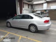 ✅ 2012 Volkswagen Passat S • VIN: 1VWAP7A37CC035068 • Lot: 43203660. Wystawiony na IAAI z przebiegiem 158 413 mil. Bezpłatny archiwum sprzedaży aukcyjnych z USA i szczegółowy raport historii pojazdu na DreamBid. Zdjęcie 14.