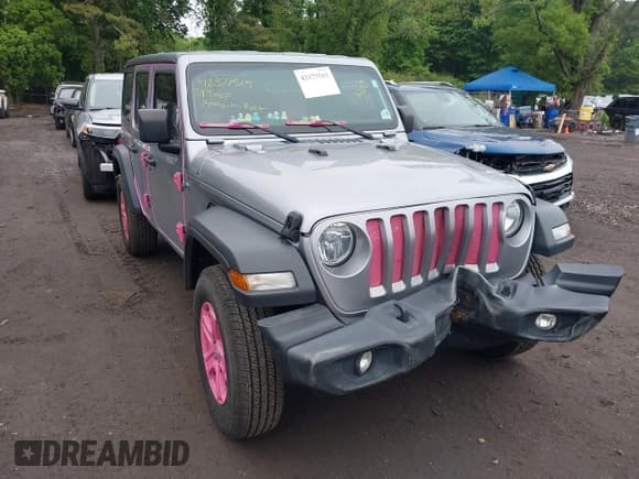 ✅ 2021 Jeep Wrangler Unlimited Willys • VIN: 1C4HJXDN8MW637302 • Lot: 42377515. Wystawiony na IAAI z przebiegiem 109 152 mil. Bezpłatny archiwum sprzedaży aukcyjnych z USA i szczegółowy raport historii pojazdu na DreamBid. Zdjęcie 6.