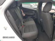 ✅ 2023 Chevrolet Bolt EV 1LT • VIN: 1G1FW6S07P4127266 • Lot: 39827214. Wystawiony na Copart z przebiegiem 2 987 mil. Bezpłatny archiwum sprzedaży aukcyjnych z USA i szczegółowy raport historii pojazdu na DreamBid. Zdjęcie 10.