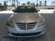 ✅ 2013 Hyundai Genesis 3.8L • VIN: KMHGC4DD0DU243456 • Lot: 80797065. Wystawiony na Copart z przebiegiem 199 253 mil. Bezpłatny archiwum sprzedaży aukcyjnych z USA i szczegółowy raport historii pojazdu na DreamBid. Zdjęcie 5.