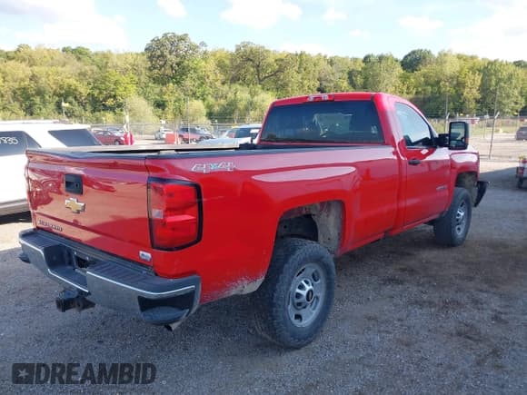 ✅ 2016 Chevrolet Silverado 2500HD Work Truck • VIN: 1GC0KUEG6GZ132323 • Lot: 43278923. Wystawiony na IAAI z przebiegiem 214 448 mil. Bezpłatny archiwum sprzedaży aukcyjnych z USA i szczegółowy raport historii pojazdu na DreamBid. Zdjęcie 4.