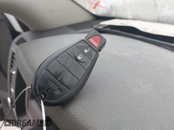 ✅ 2018 Ram 2500 Tradesman • VIN: 3C6MR5AJ8JG295963 • Lot: 41781838. Listed on IAAI with 141,650 mi. Free auction sales archive from the USA and detailed vehicle history report at DreamBid. Image 11.