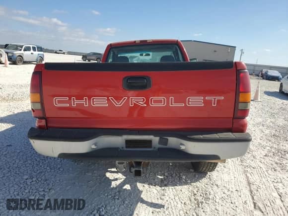 2000 Chevrolet Silverado 1500 с VIN 1GCEK14TXYE108358, выставлен на аукционе Copart как лот 87191615 с пробегом 125 819 миль миль и Списание • Salvage title. История ставок и продаж доступна на DreamBid. Изображение 6.