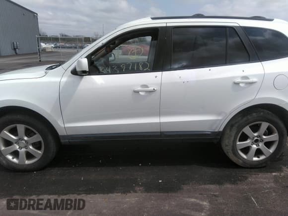 ✅ 2009 Hyundai Santa Fe Limited • VIN: 5NMSH13E99H247299 • Лот: 36295643. Опубликован ранее на IAAI с пробегом 176 449 миль. Бесплатный доступ к архиву аукционных продаж из США и подробный отчёт об истории автомобиля на DreamBid. Изображение 12.