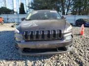 ✅ 2014 Jeep Cherokee Latitude • VIN: 1C4PJLCB9EW292794 • Lot: 84952605. Listed on Copart with 119,813 mi. Free auction sales archive from the USA and detailed vehicle history report at DreamBid. Image 5.