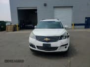 ✅ 2015 Chevrolet Traverse LTZ • VIN: 1GNKVJKD8FJ225261 • Lot: 62008235. Wystawiony na Copart z przebiegiem 199 244 mil. Bezpłatny archiwum sprzedaży aukcyjnych z USA i szczegółowy raport historii pojazdu na DreamBid. Zdjęcie 14.