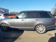✅ 2016 Land Rover Range Rover Supercharged • VIN: SALGS2EF4GA253143 • Lot: 43701138. Wystawiony na IAAI z przebiegiem 184 105 mil. Bezpłatny archiwum sprzedaży aukcyjnych z USA i szczegółowy raport historii pojazdu na DreamBid. Zdjęcie 14.