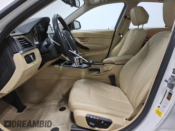 ✅ 2014 BMW 3 Series 328i • VIN: WBA3C1C50EK117555 • Lot: 83964545. Listed on Copart with 88,578 mi. Free auction sales archive from the USA and detailed vehicle history report at DreamBid. Image 7.
