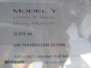 ✅ 2025 Tesla Model Y Long Range • VIN: 7SAYGDEE6SF287880 • Lot: 43529918. Wystawiony na IAAI z przebiegiem 12 513 mil. Bezpłatny archiwum sprzedaży aukcyjnych z USA i szczegółowy raport historii pojazdu na DreamBid. Zdjęcie 7.