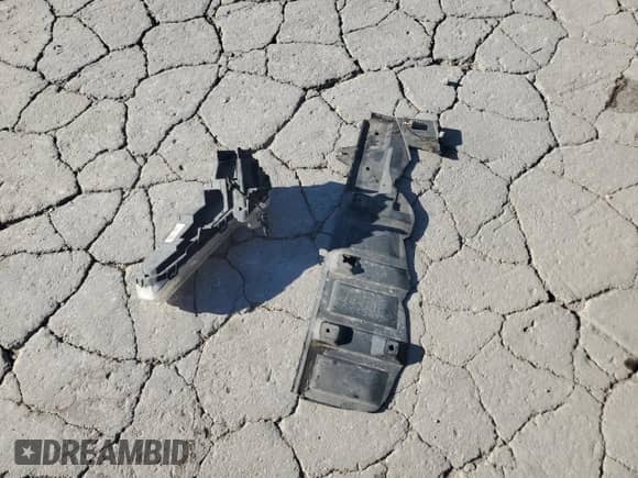 ✅ 2016 Chevrolet Malibu LT • VIN: 1G1ZE5ST0GF249735 • Lot: 91392165. Wystawiony na Copart z przebiegiem 134 811 mil mil. Skorzystaj z bezpłatnego archiwum sprzedaży aukcyjnych z USA i zobacz szczegółowy raport historii pojazdu na DreamBid. Zdjęcie 12.