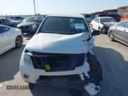 ✅ 2021 Nissan Frontier SV • VIN: 1N6ED0EB8MN717952 • Lot: 41995406. Wystawiony na IAAI z przebiegiem 67 048 mil. Bezpłatny archiwum sprzedaży aukcyjnych z USA i szczegółowy raport historii pojazdu na DreamBid. Zdjęcie 13.