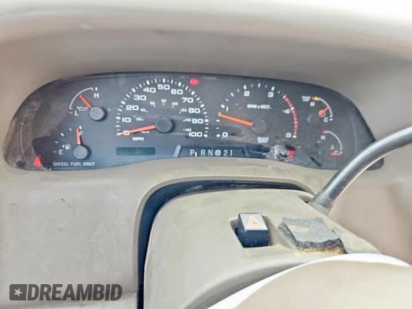 ✅ 2002 Ford F-350 XL • VIN: 1FTWW32F22EC74298 • Lot: 58506285. Wystawiony na Copart z przebiegiem 507 387 mil. Bezpłatny archiwum sprzedaży aukcyjnych z USA i szczegółowy raport historii pojazdu na DreamBid. Zdjęcie 9.