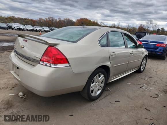 2010 Chevrolet Impala LT z VIN 2G1WB5EN5A1172500, wystawiony jako Copart lot #91086775 z przebiegiem 110 959 mil mil oraz Szkoda całkowita • Salvage title. Historia ofert i sprzedaży dostępna na DreamBid. Obrazek 3.