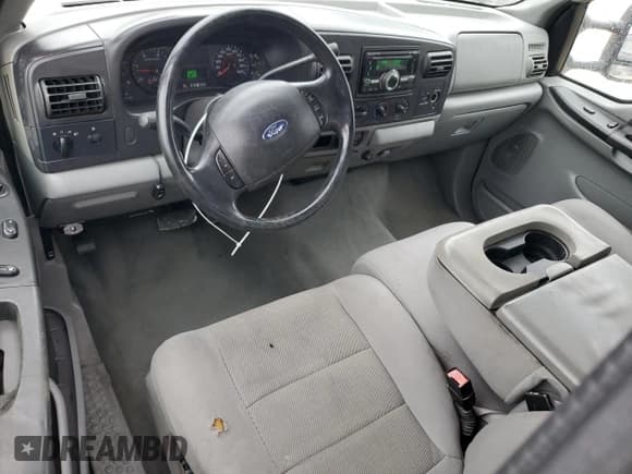 ✅ 2007 Ford F-250 XL • VIN: 1FTSX21P47EA34810 • Lot: 44770375. Listed on Copart with 181,801 mi. Free auction sales archive from the USA and detailed vehicle history report at DreamBid. Image 8.