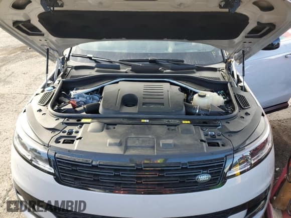 ✅ 2024 Land Rover Range Rover Sport SE • VIN: SAL1P9EUXRA419554 • Лот: 81835055. Опубликован ранее на Copart с пробегом 30 341 миль. Бесплатный доступ к архиву аукционных продаж из США и подробный отчёт об истории автомобиля на DreamBid. Изображение 12.