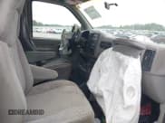 ✅ 1997 Chevrolet Chevy Van • VIN: 1GCFG29M7V1055926 • Лот: 42307029. Опубликован ранее на IAAI с пробегом 184 462 миль. Бесплатный доступ к архиву аукционных продаж из США и подробный отчёт об истории автомобиля на DreamBid. Изображение 5.