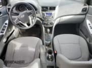 ✅ 2014 Hyundai Accent GS • VIN: KMHCT5AE6EU182861 • Lot: 76839434. Wystawiony na Copart z przebiegiem 64 883 mil. Bezpłatny archiwum sprzedaży aukcyjnych z USA i szczegółowy raport historii pojazdu na DreamBid. Zdjęcie 8.