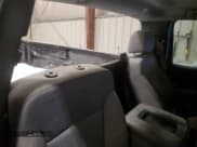 ✅ 2015 Chevrolet Silverado 2500HD Work Truck • VIN: 1GC0CUEG4FZ144952 • Lot: 51058925. Wystawiony na Copart z przebiegiem Nie podano. Bezpłatny archiwum sprzedaży aukcyjnych z USA i szczegółowy raport historii pojazdu na DreamBid. Zdjęcie 10.