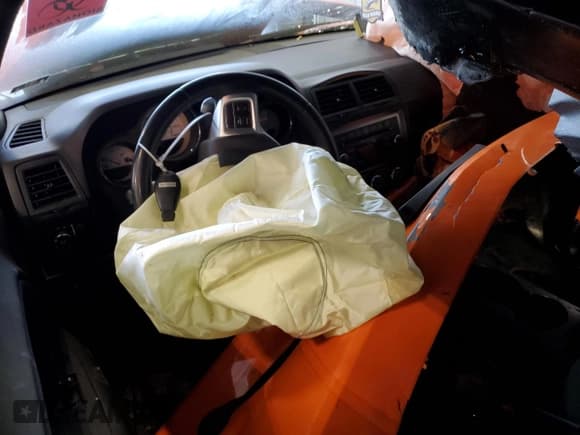 ✅ 2012 Dodge Challenger R/T • VIN: 2C3CDYBT4CH158238 • Lot: 74749714. Wystawiony na Copart z przebiegiem Nie podano. Bezpłatny archiwum sprzedaży aukcyjnych z USA i szczegółowy raport historii pojazdu na DreamBid. Zdjęcie 8.