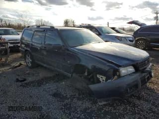 ✅ 1999 Volvo V70 XC Cross Country • VIN: YV1LZ56D5X2583975 • Лот: 42811625. Опубликован ранее на Copart с пробегом 236 483 миль. Бесплатный доступ к архиву аукционных продаж из США и подробный отчёт об истории автомобиля на DreamBid. Изображение 4.