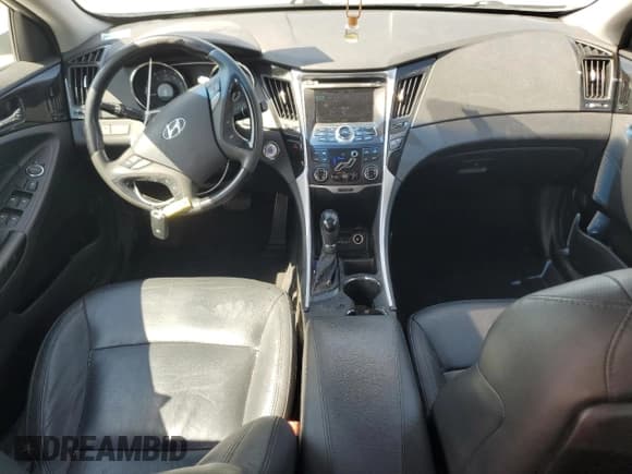 ✅ 2011 Hyundai Sonata Limited • VIN: 5NPEC4AB7BH213666 • Lot: 66650255. Wystawiony na Copart z przebiegiem 162 371 mil. Bezpłatny archiwum sprzedaży aukcyjnych z USA i szczegółowy raport historii pojazdu na DreamBid. Zdjęcie 8.