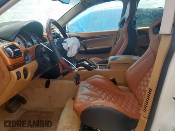 ✅ 2004 Porsche Cayenne • VIN: WP1AA29P54LA23001 • Лот: 71788385. Опубликован ранее на Copart с пробегом Не указан. Бесплатный доступ к архиву аукционных продаж из США и подробный отчёт об истории автомобиля на DreamBid. Изображение 7.