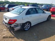 ✅ 2012 Mercedes-Benz C 300 Sport • VIN: WDDGF8BB4CR228650 • Лот: 42458626. Опубликован ранее на IAAI с пробегом 143 027 миль. Бесплатный доступ к архиву аукционных продаж из США и подробный отчёт об истории автомобиля на DreamBid. Изображение 4.