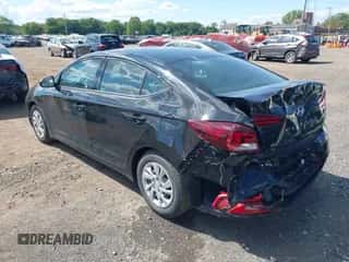 2020 Hyundai Elantra SE z VIN 5NPD74LF6LH617396, wystawiony jako IAAI lot #43114698 z przebiegiem 38 607 mil mil oraz . Historia ofert i sprzedaży dostępna na DreamBid. Obrazek 6.