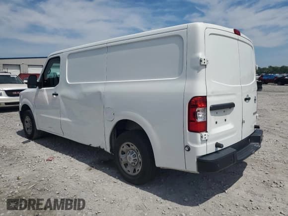 ✅ 2020 Nissan NV Cargo SV • VIN: 1N6BF0KM1LN801497 • Lot: 86410875. Wystawiony na Copart z przebiegiem 165 049 mil. Bezpłatny archiwum sprzedaży aukcyjnych z USA i szczegółowy raport historii pojazdu na DreamBid. Zdjęcie 2.