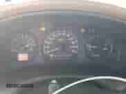 2003 Chevrolet Venture w/LT 1SD Pkg z VIN 1GNDX03E63D124945, wystawiony jako Copart lot #70747535 z przebiegiem 241 123 mil mil oraz Nie do naprawy • Non repairable. Historia ofert i sprzedaży dostępna na DreamBid. Obrazek 9.