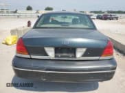 ✅ 1998 Ford Crown Victoria LX • VIN: 2FAFP74W7WX190019 • Lot: 67952115. Wystawiony na Copart z przebiegiem 243 371 mil. Bezpłatny archiwum sprzedaży aukcyjnych z USA i szczegółowy raport historii pojazdu na DreamBid. Zdjęcie 6.