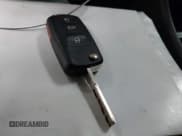 ✅ 2012 Volkswagen Passat SE • VIN: 1VWBP7A37CC040744 • Lot: 42998851. Wystawiony na IAAI z przebiegiem 174 582 mil. Bezpłatny archiwum sprzedaży aukcyjnych z USA i szczegółowy raport historii pojazdu na DreamBid. Zdjęcie 11.