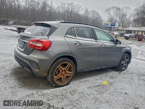 ✅ 2016 Mercedes-Benz GLA 250 • VIN: WDCTG4GB8GJ200758 • Лот: 95888965. Опубликован ранее на Copart с пробегом 101 106 миль. Бесплатный доступ к архиву аукционных продаж из США и подробный отчёт об истории автомобиля на DreamBid. Изображение 3.