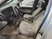 ✅ 2005 Toyota Tacoma • VIN: 5TEUU42N75Z129916 • Лот: 81287545. Опубликован ранее на Copart с пробегом 133 995 миль. Бесплатный доступ к архиву аукционных продаж из США и подробный отчёт об истории автомобиля на DreamBid. Изображение 7.