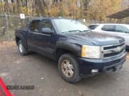 ✅ 2007 Chevrolet Silverado 1500 1LT • VIN: 2GCEK133871699999 • Lot: 43728880. Listed on IAAI with 216,372 mi. Free auction sales archive from the USA and detailed vehicle history report at DreamBid. Image 1.
