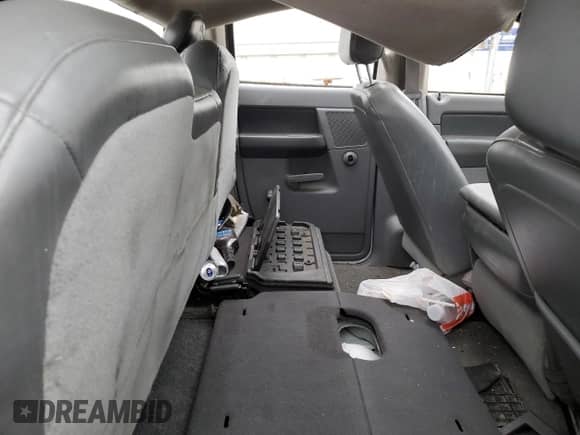 2007 Dodge 3500 Laramie z VIN 3D3MX48C17G723839, wystawiony jako Copart lot #42951025 z przebiegiem Nie podano mil oraz Szkoda całkowita • Salvage title. Historia ofert i sprzedaży dostępna na DreamBid. Obrazek 11.