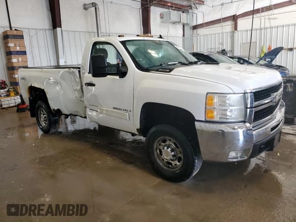✅ 2007 Chevrolet Silverado 2500HD Work Truck • VIN: 1GCHK24K67E534766 • Lot: 46527235. Wystawiony na Copart z przebiegiem 138 123 mil. Bezpłatny archiwum sprzedaży aukcyjnych z USA i szczegółowy raport historii pojazdu na DreamBid. Zdjęcie 4.