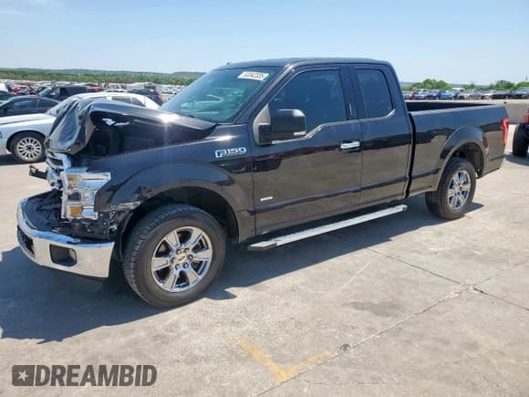 ✅ 2015 Ford F-150 XL • VIN: 1FTEX1CPXFKD76802 • Lot: 53342335. Listed on Copart with 118,986 mi. Free auction sales archive from the USA and detailed vehicle history report at DreamBid. Image 1.